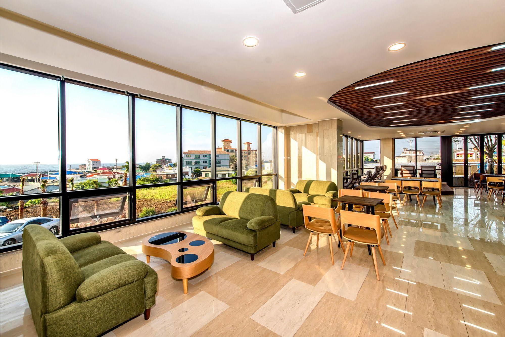 The Stay Century Hotel Jeju Exterior photo